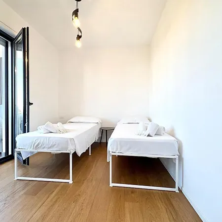Apartment Bari- Private Terrace- 500 M From The Center *