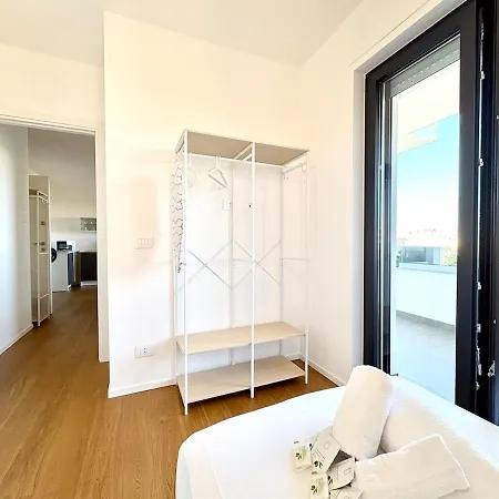 Bari- Private Terrace- 500 M From The Center Apartment Bari